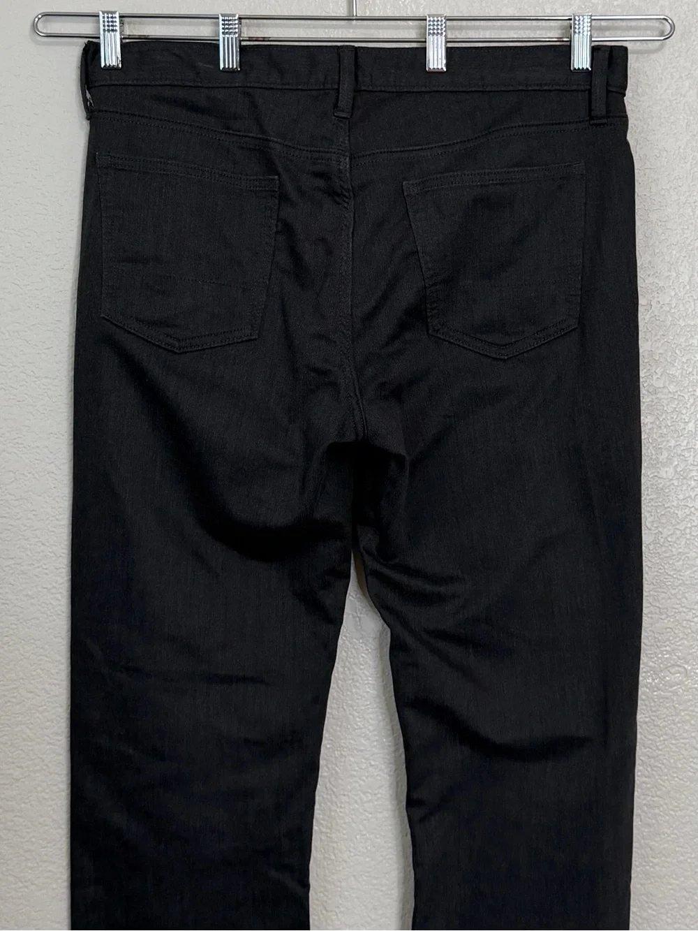 Banana Republic Men's Travel Jean Charcoal Gray Athletic Fit, Size 34 x 32